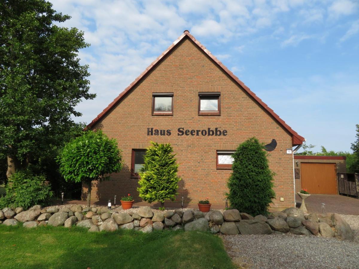 Haus Seerobbe-Erdgeschosswohnung Fehmarn Exterior foto